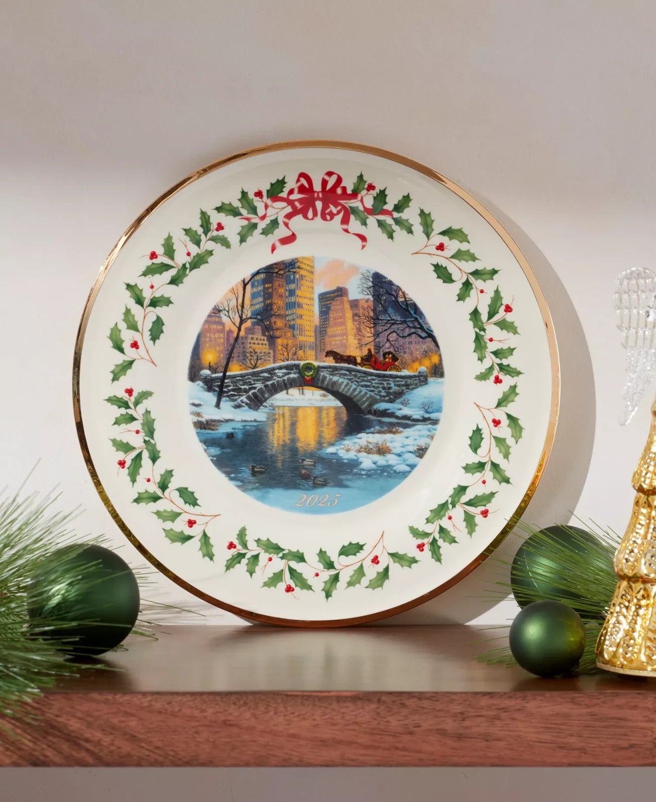Lenox 2025 Holiday Collector Plate Night Snow Horse Drawn Carriage Bridge LE NEW0