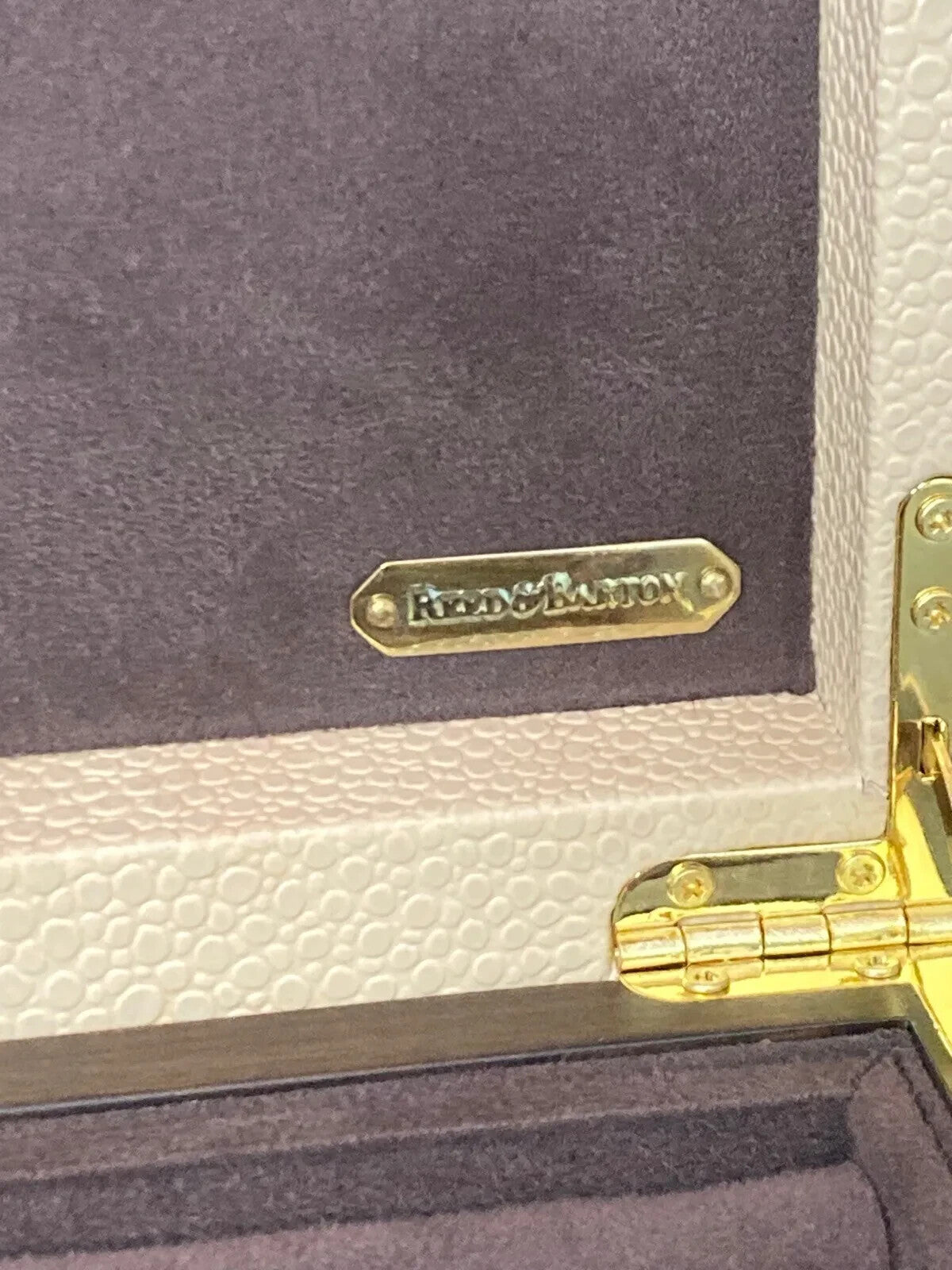 Reed & Barton Melrose Beige Jewelry Box Shagreen Leather Section Suede Tray NEW3