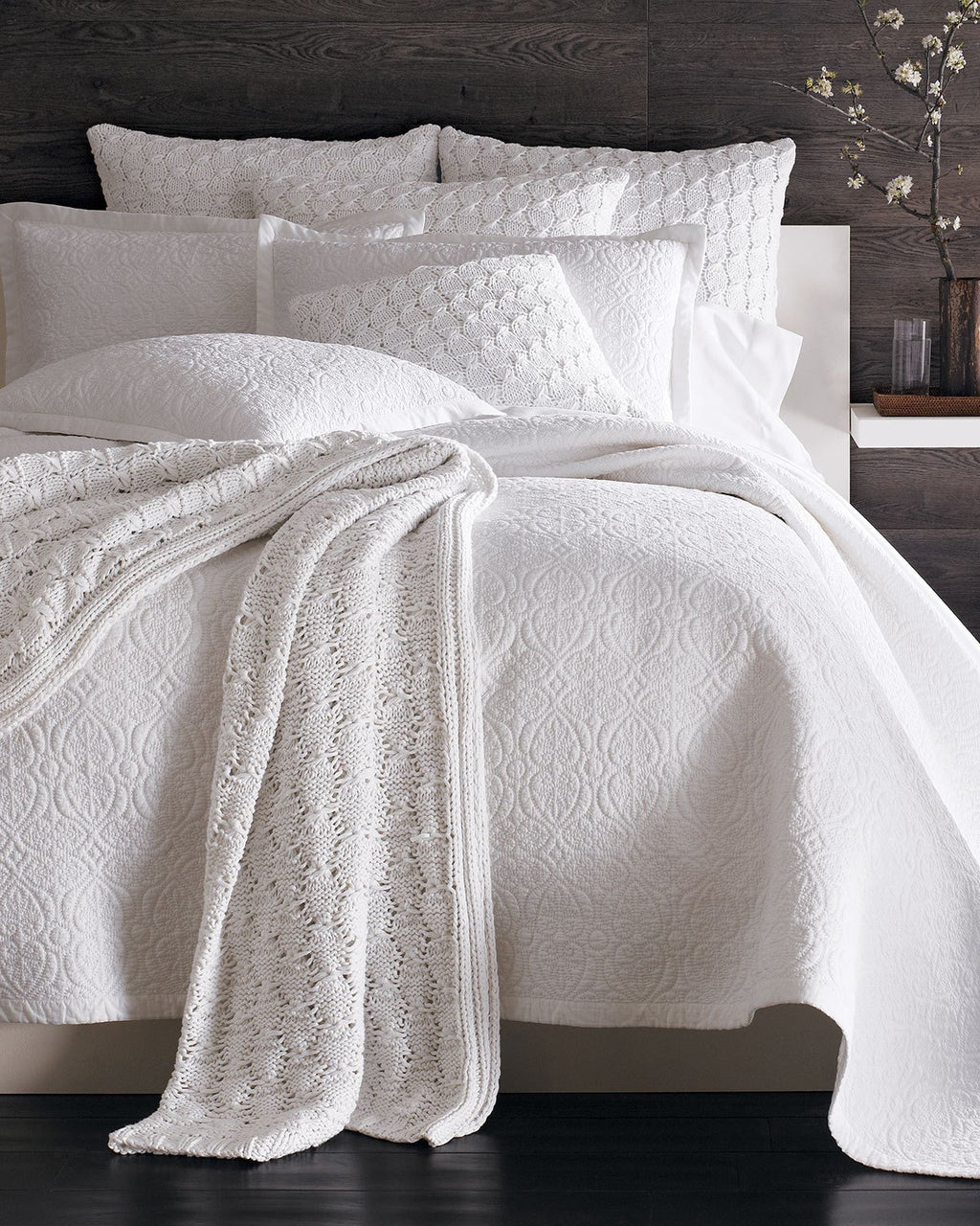 Sferra Amelia Ivory Throw Pillow Quilted Cotton Matelasse Scroll Square 20" NEW5