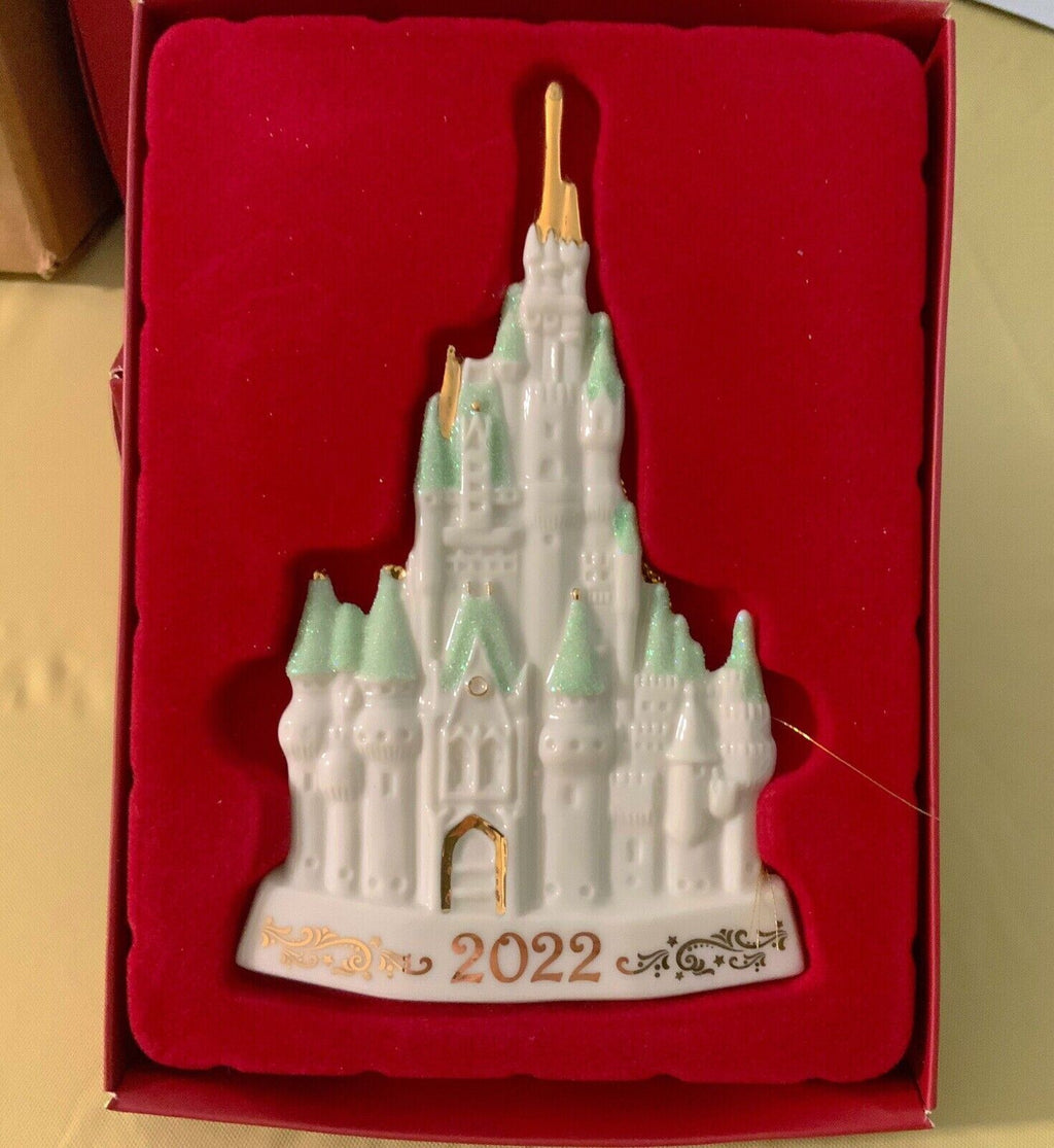 Lenox Disney 2022 Princess Cinderella's Castle Ornament Porcelain Christmas NEW4