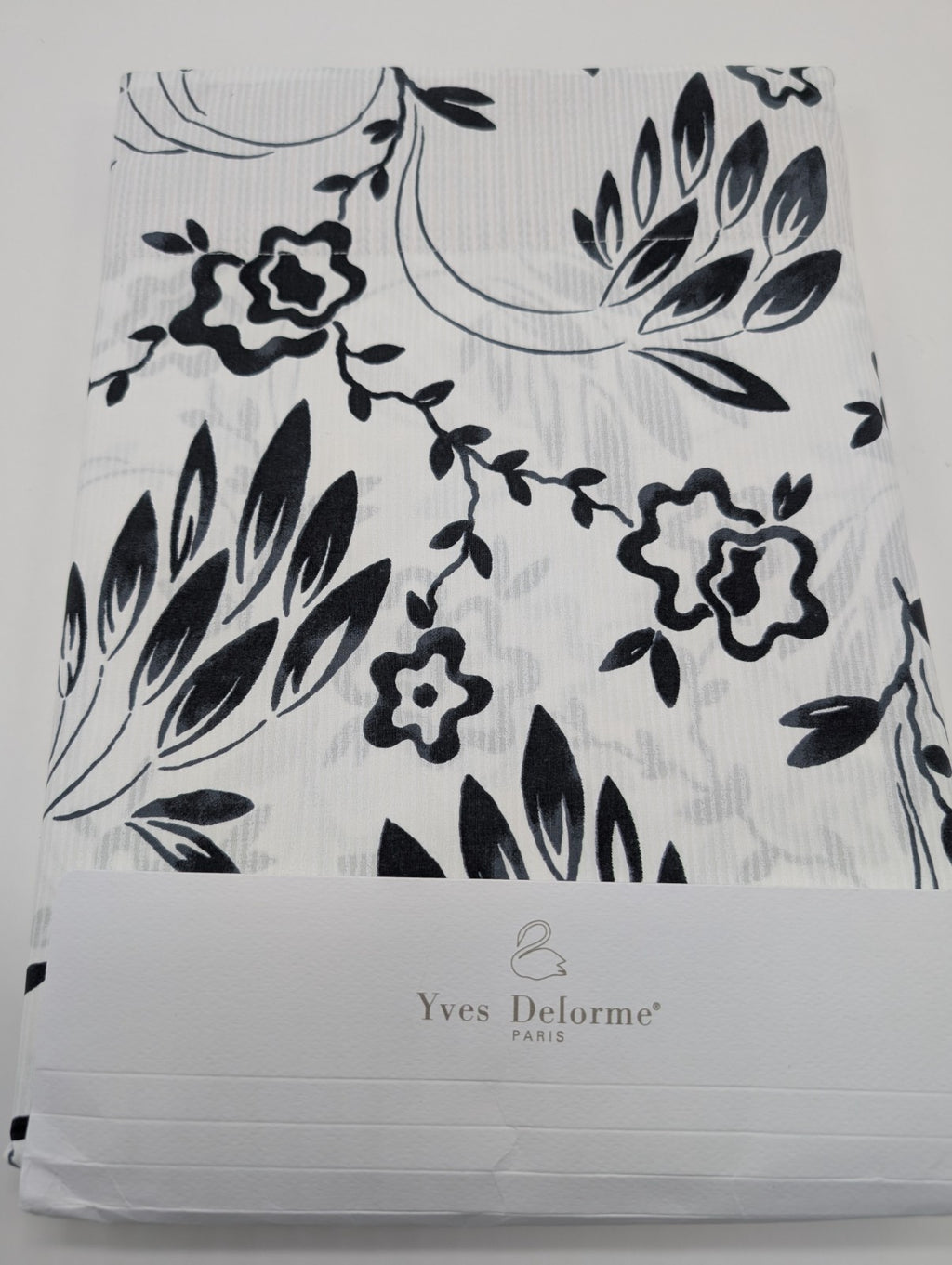 Yves Delorme Silhouette Queen Flat Sheet Black White Print Pink Cuff Percale NEW3