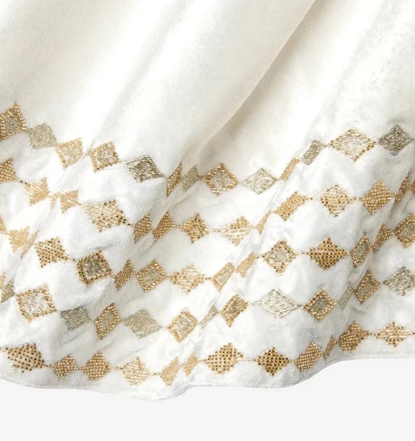 Sferra Lucido Ivory Velvet Christmas Tree Skirt Gold Diamond Embroidery 60" NEW1