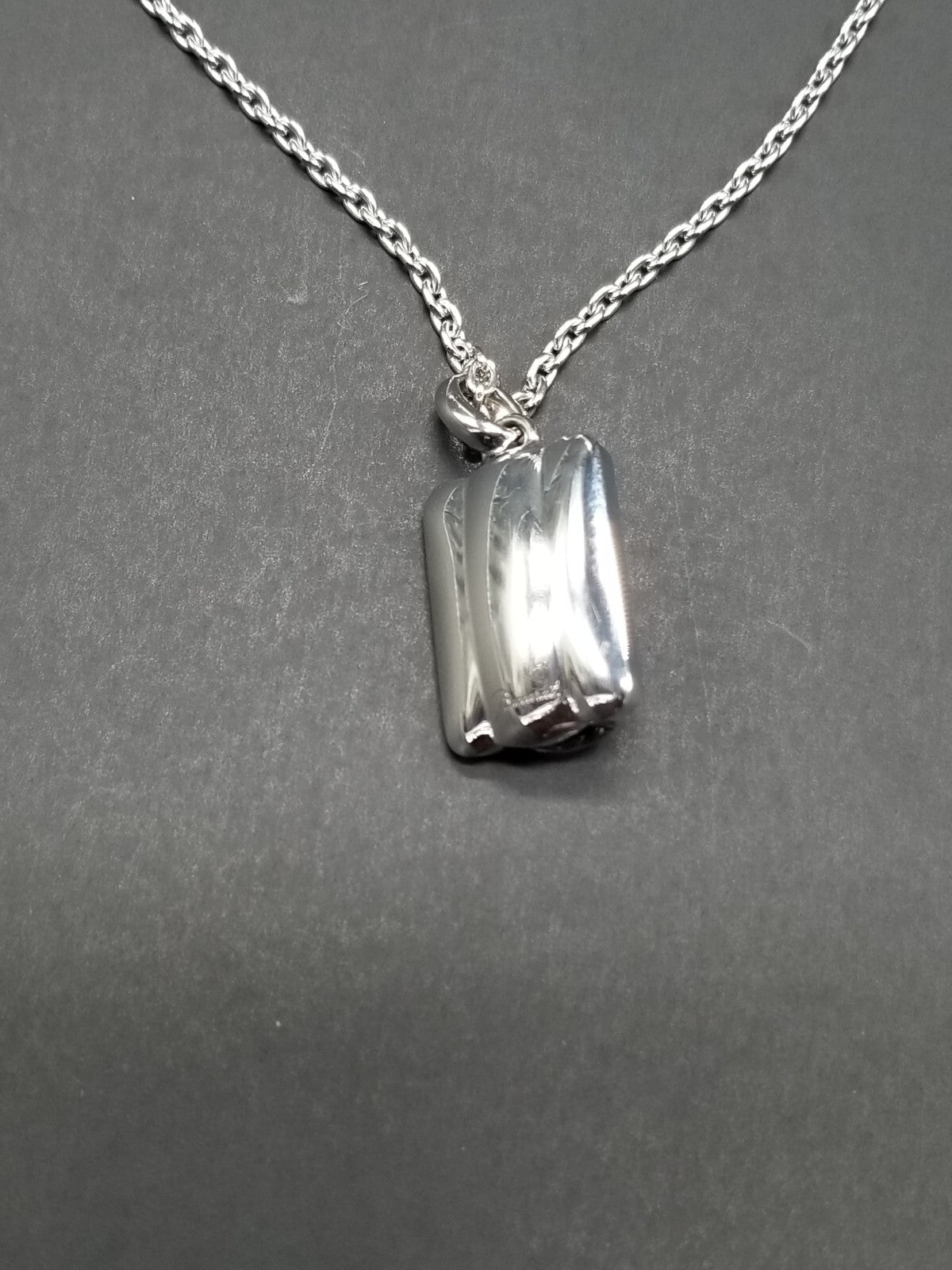 Baccarat Crystal Louxor Necklace Silver Mist Mirror Diamond Cut  22" Chain NEW4