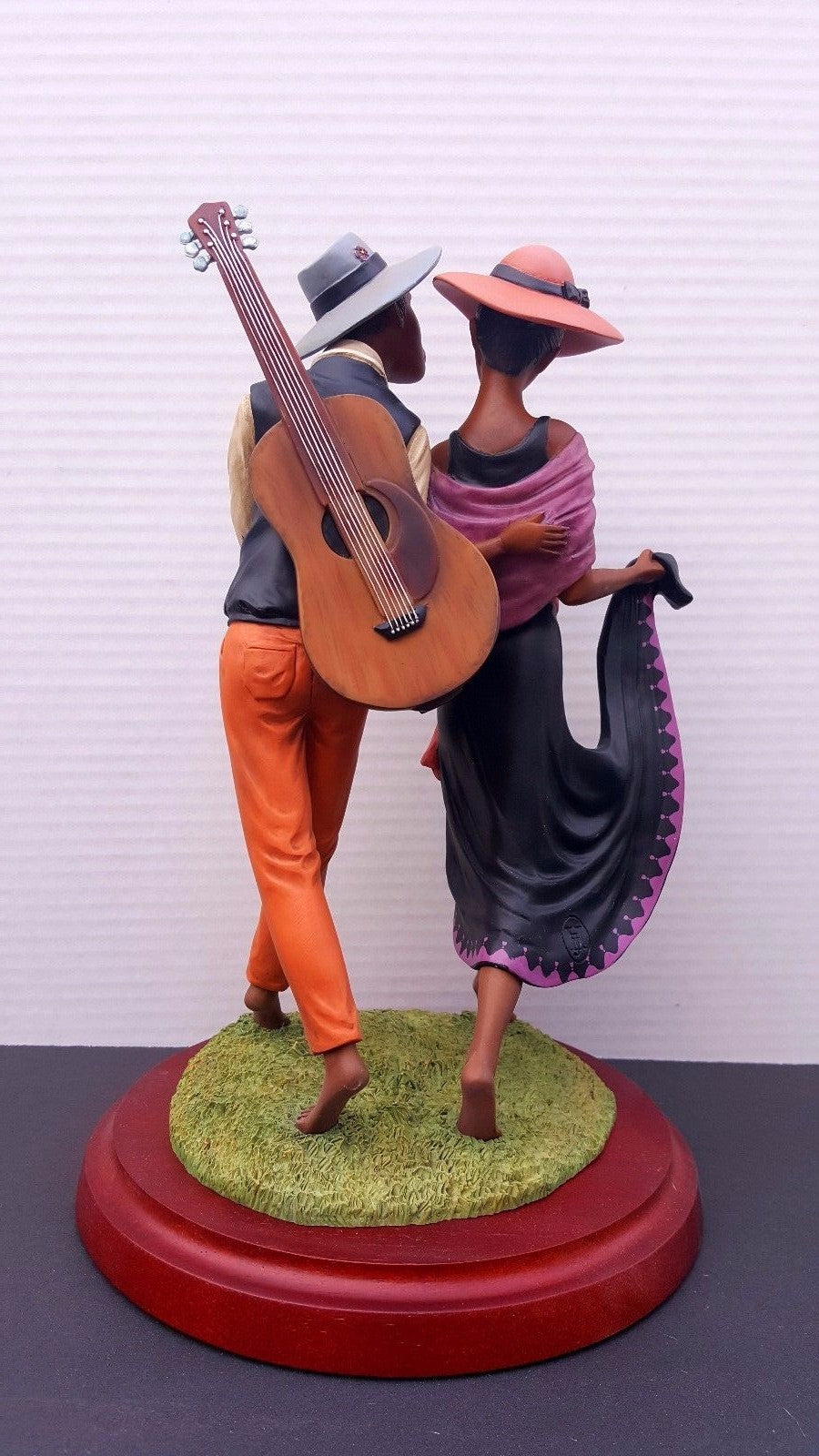 The Kiss Black Figurine Lovers John Hollyfield Ebony Visions Select Ed Lenox NEW3