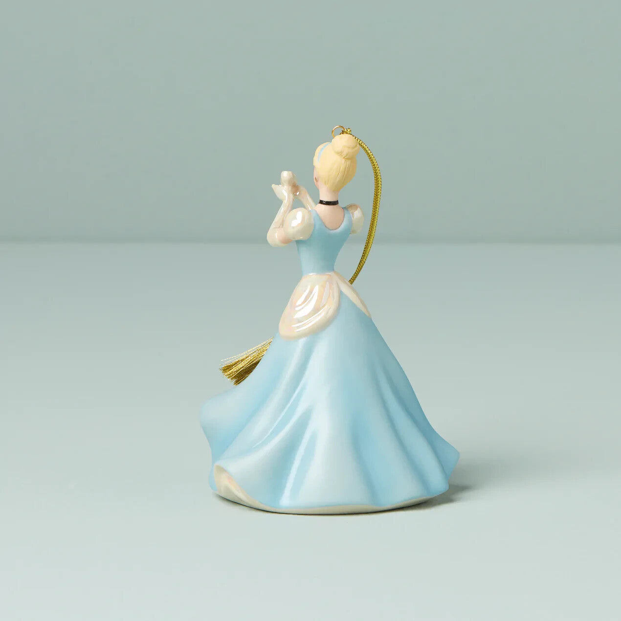 Lenox Disney Princess Cinderella Figurine Ornament with Glass Slipper 892487 NEW3