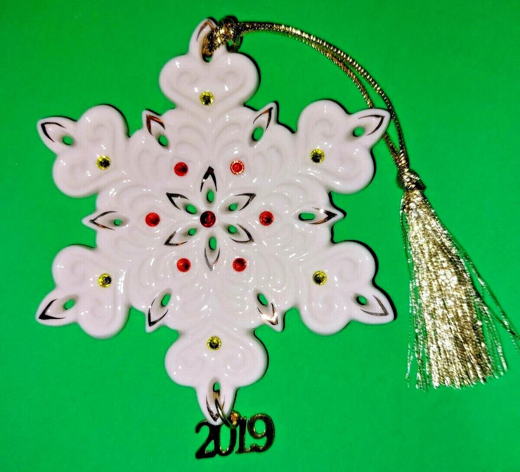 Lenox 2019 Gemmed Snowflake Ornament Annual Red & Green Crystals Christmas NEW15