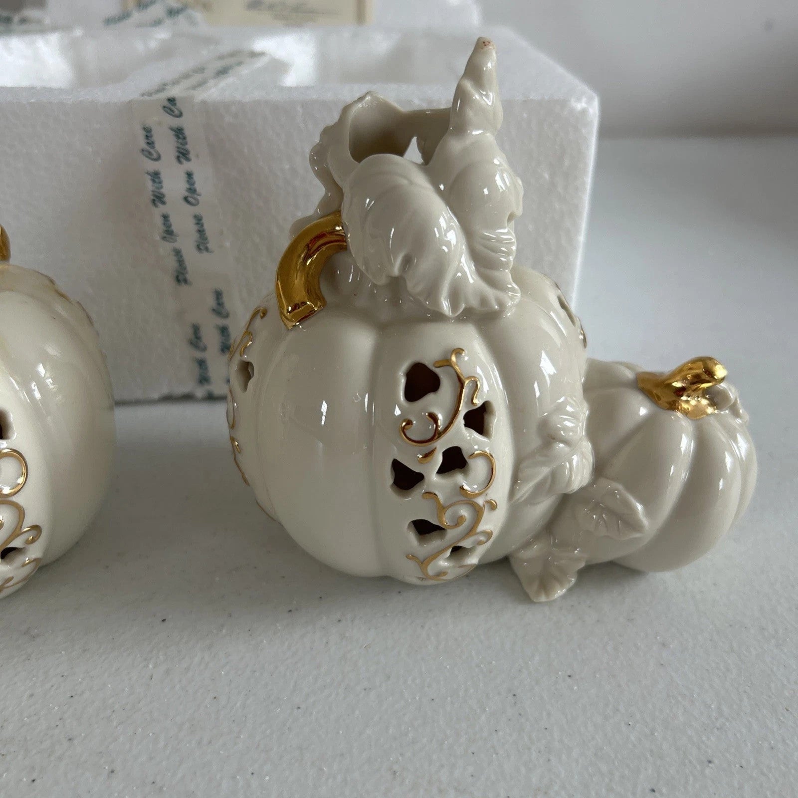 Lenox Pierced Pumpkin Candlestick Holders Pair Fall Halloween Thanksgiving NEW10