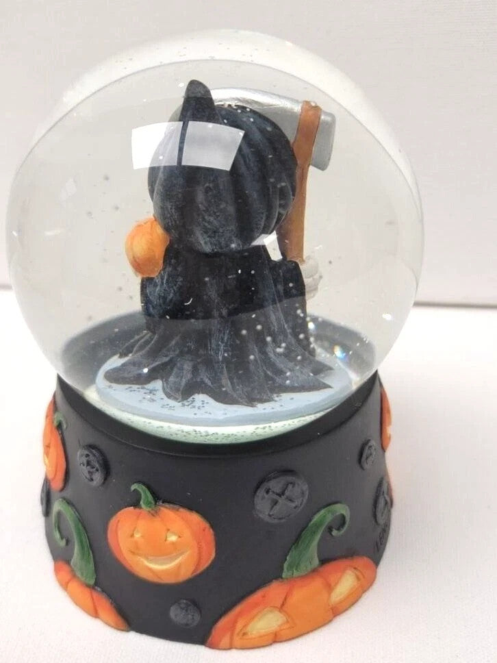 Lenox Halloween The Grim Reaper Lighted Water Globe Figurine Grover Pumpkins NEW4