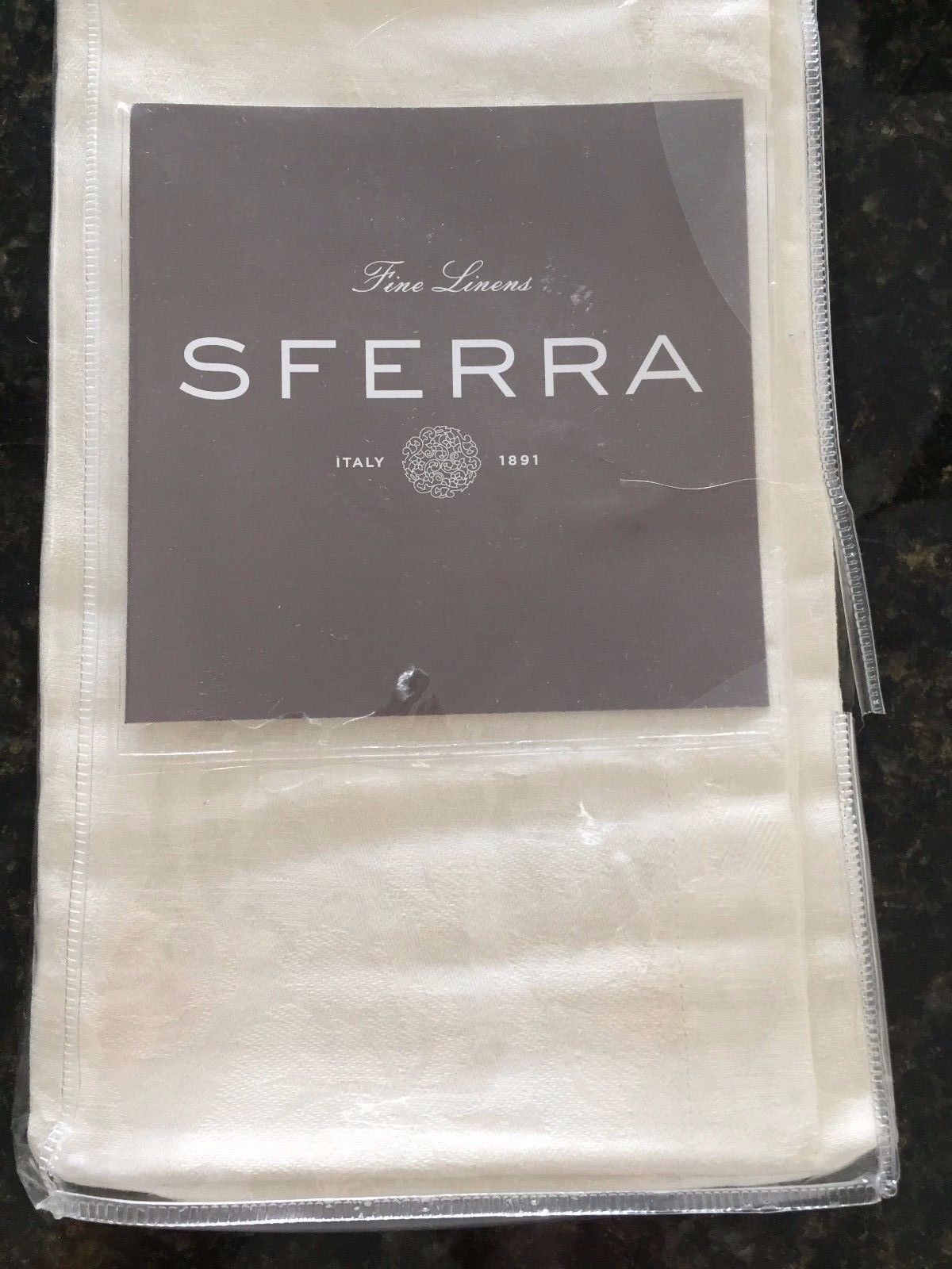 Sferra Taylor Ivory Dinner Napkins Set 4 Floral Jacquard Linen Blend 20"x20" NEW1