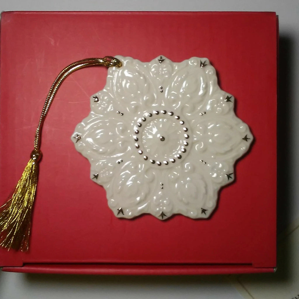Lenox 125th Anniversary Snowflake Ornament 2014 Ivory High Relief Christmas NEW2