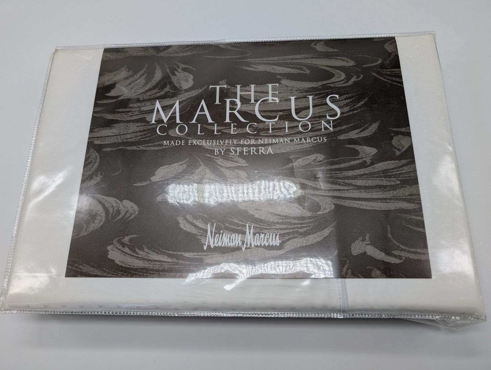 Sferra Marcus Dot White Full Sheet Set 4 PC 100% Pima Cotton Sateen 400TC NEW0