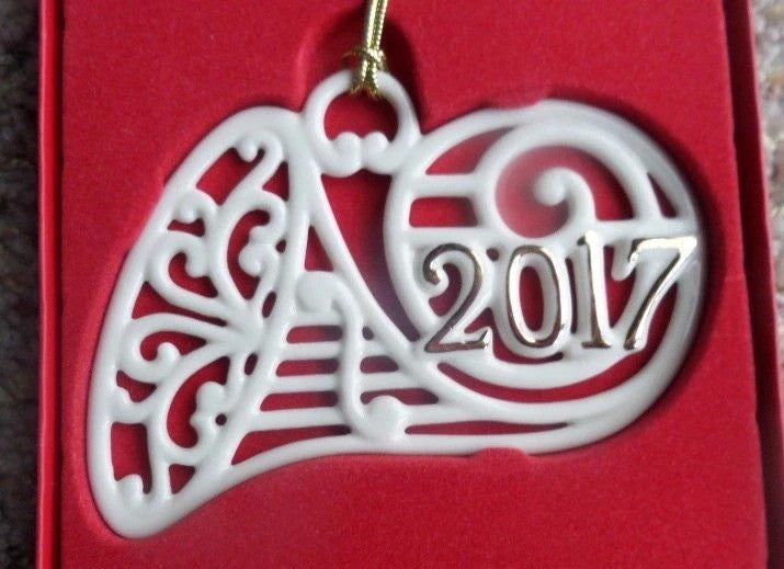 Lenox 2017 French Horn Ornament Annual A Year To Remember Pierced Christmas NEW9