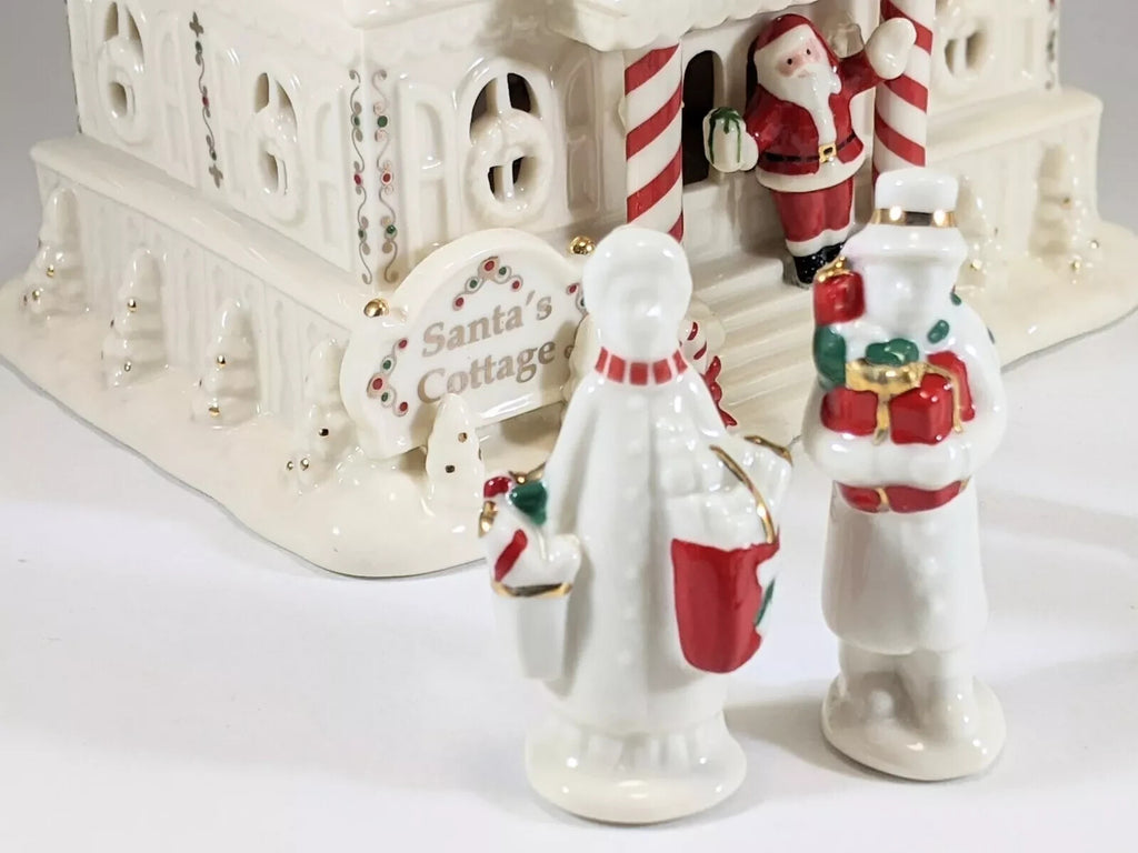 Lenox Mistletoe Park Santa's Lighted Cottage and Caroler Figurines Christmas NEW8