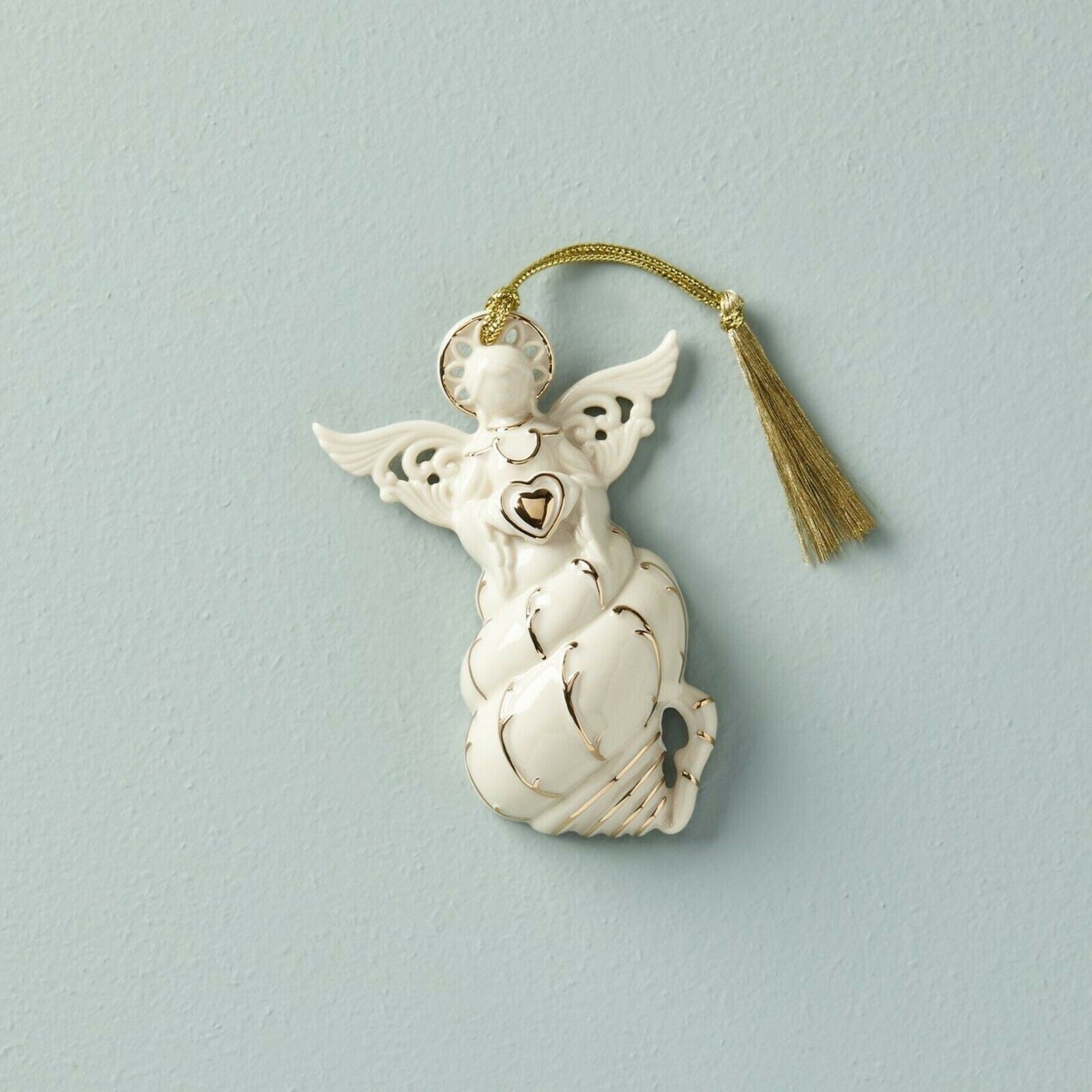 Lenox Angel of the Sea Seashell Figurine Ornament Ocean Heart 2020 Christmas NEW1
