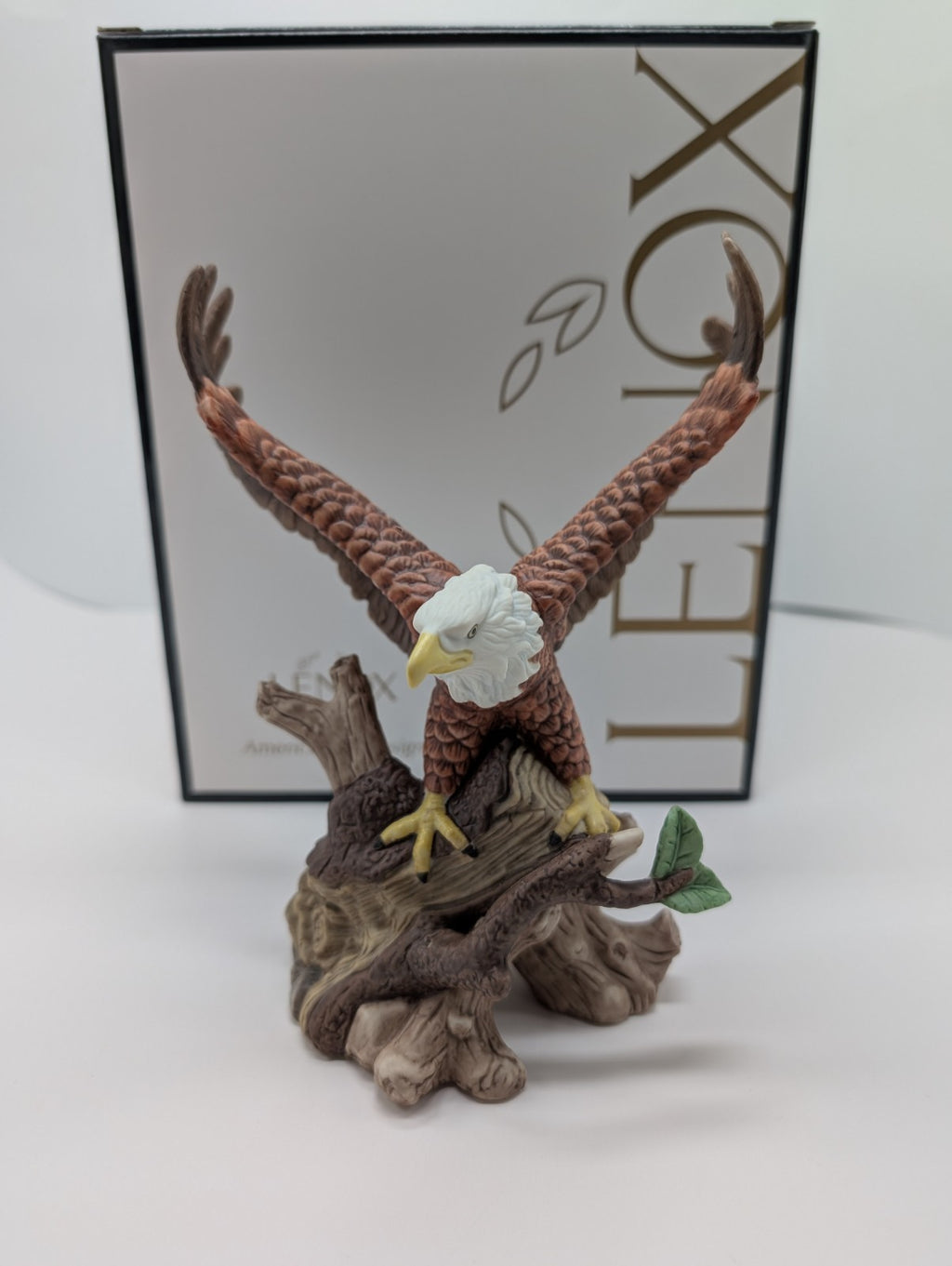 Lenox American Bald Eagle Figurine Bird Patriotic USA Wings Spread Perched NEW3