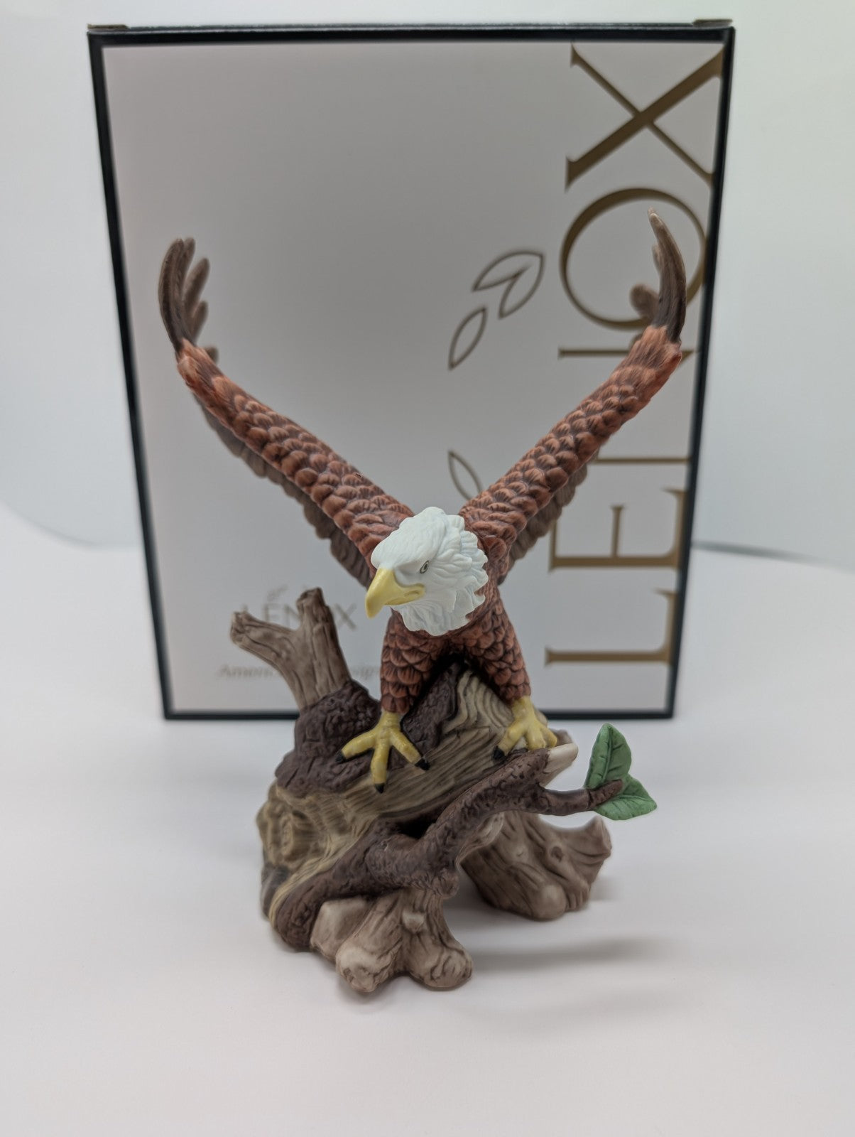 Lenox American Bald Eagle Figurine Bird Patriotic USA Wings Spread Perched NEW3
