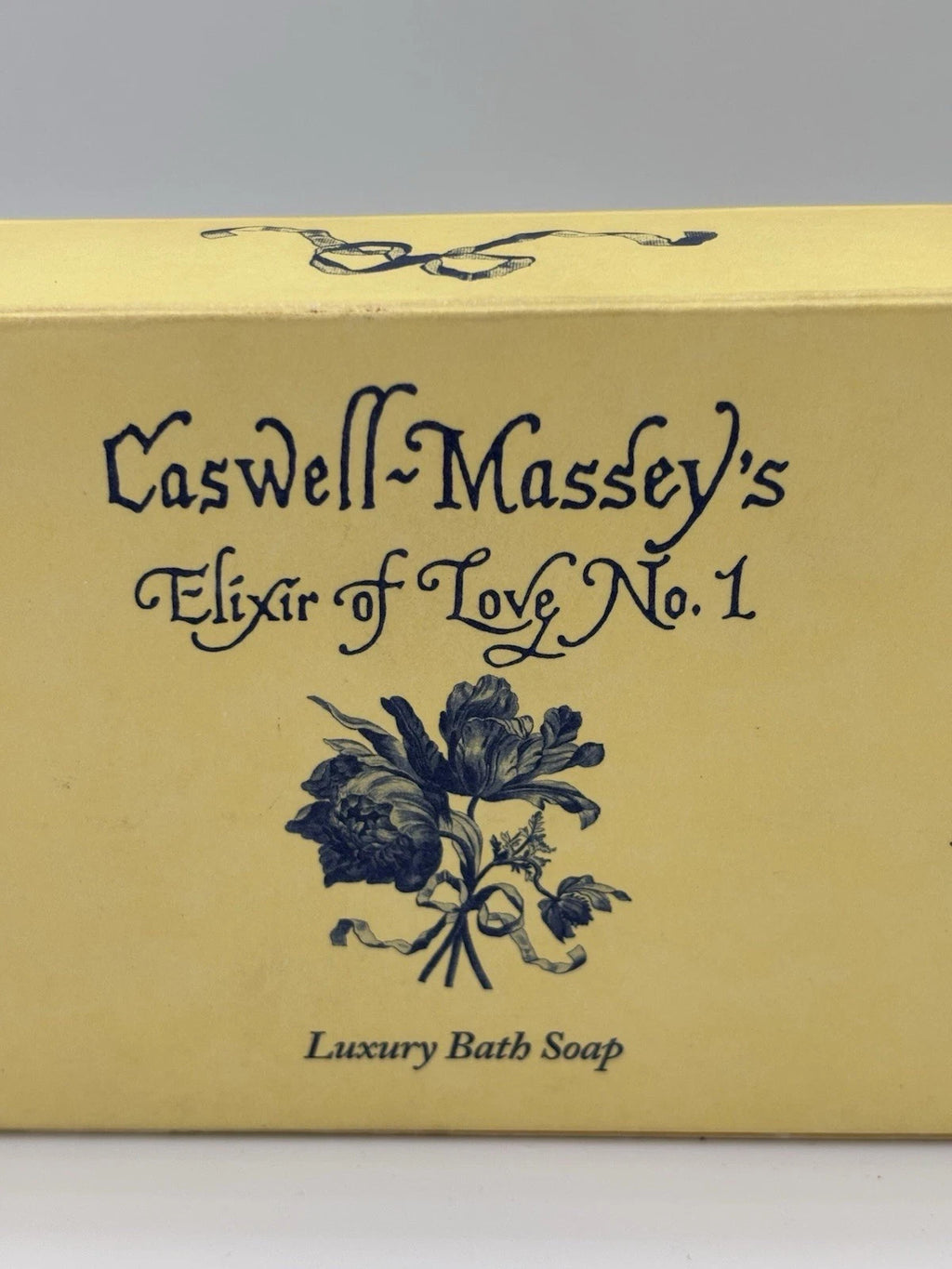 Caswell Massey Elixir of Love No. 1 Luxury Bath Soap 3 Bars 3.5 oz Each Gift NEW9