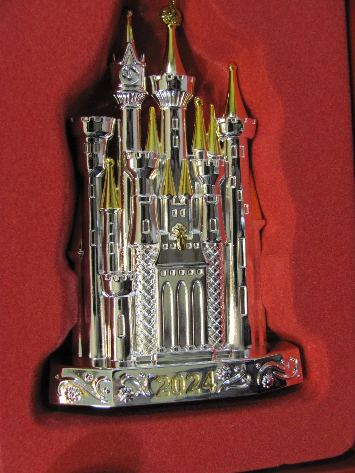 Lenox Disney 2024 Princess Cinderella's Castle Ornament Silver Christmas NEW2