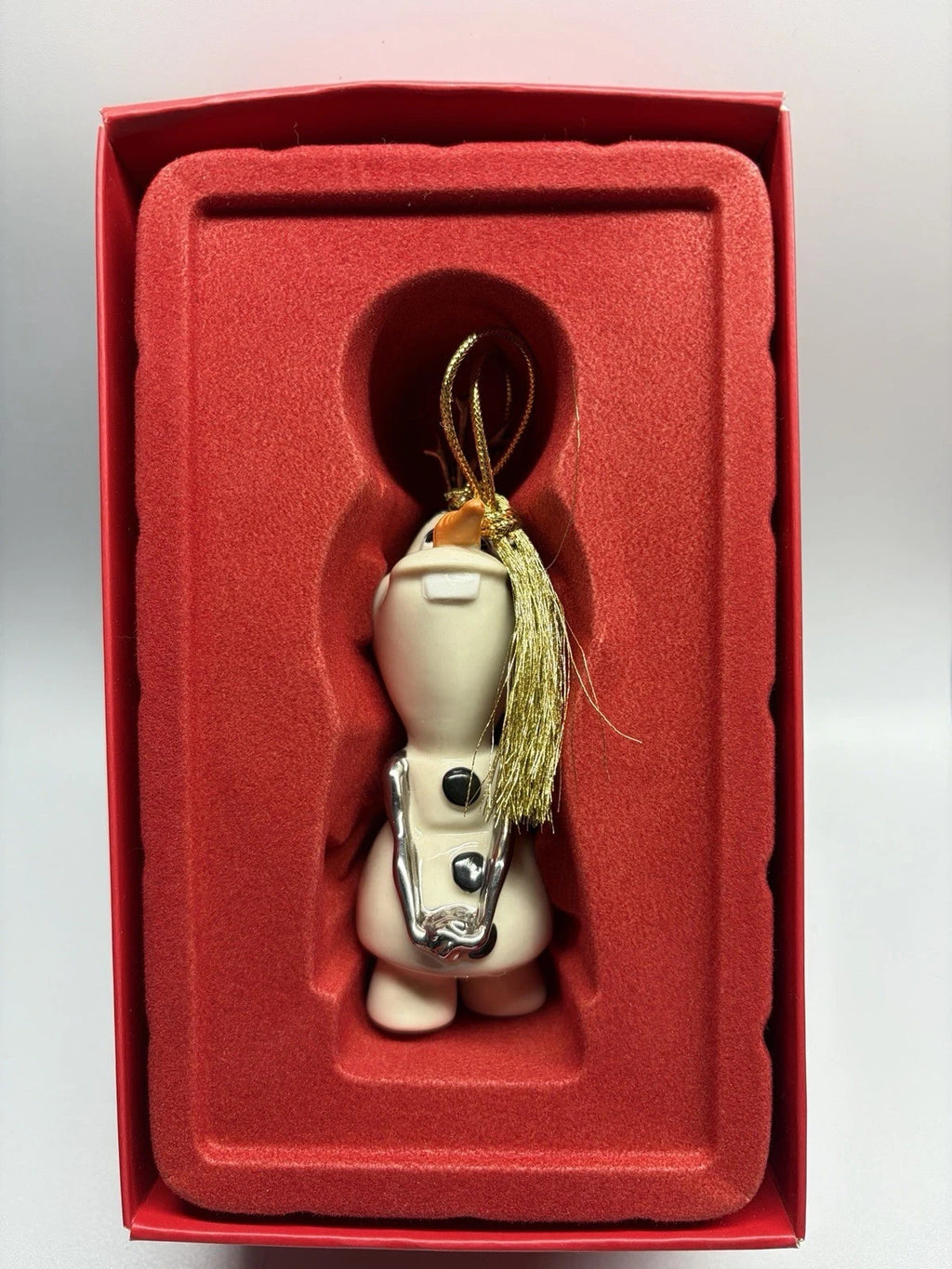 Lenox Disney Frozen Olaf Snowman Figurine Ornament Warm Hugs Christmas NEW13