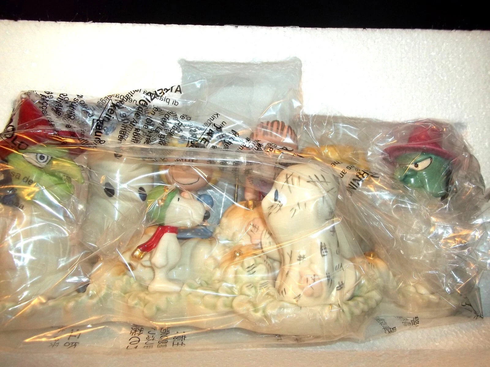 Lenox Peanuts Halloween Welcome Great Pumpkin Figurine Charlie Brown Snoopy NEW10
