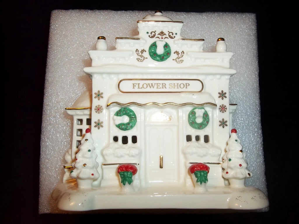 Lenox Mistletoe Park Lighted Flower Shop Figurine Village Treasure Christmas NEW8