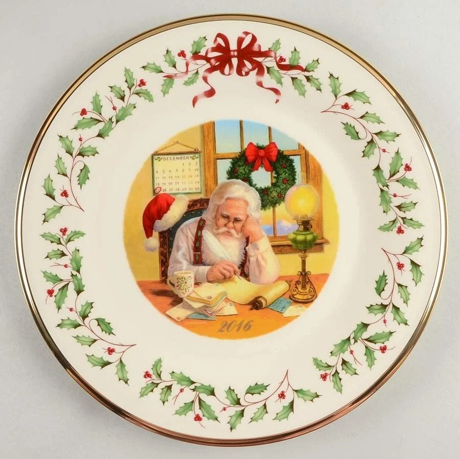 Lenox 2016 Santa Holiday Collectors Plate Annual Making A List Christmas USA NEW9