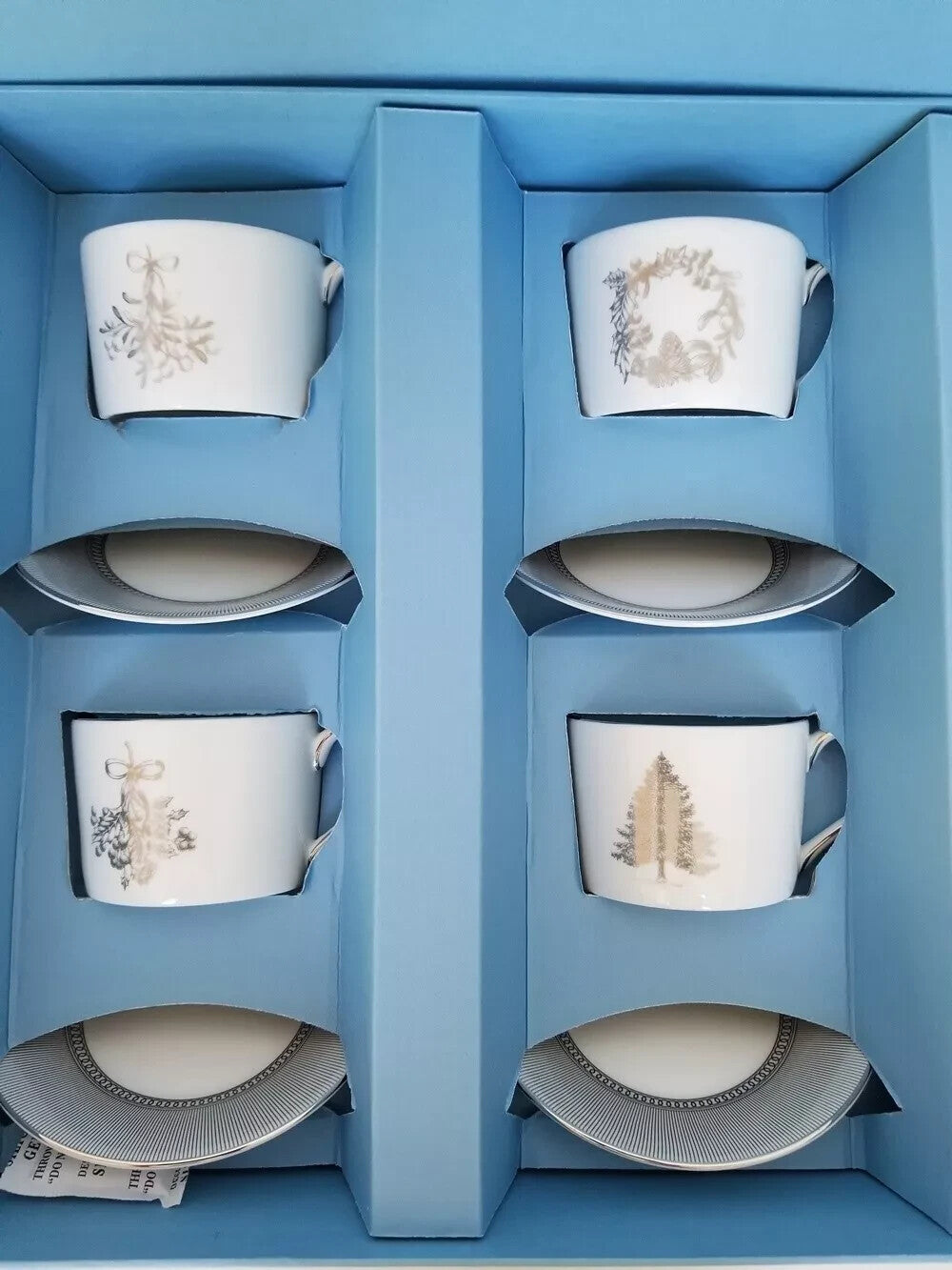 Wedgwood Tea Service For 4 Teacups & 4 Saucers Winter White #40032858 NEW IN BOX7