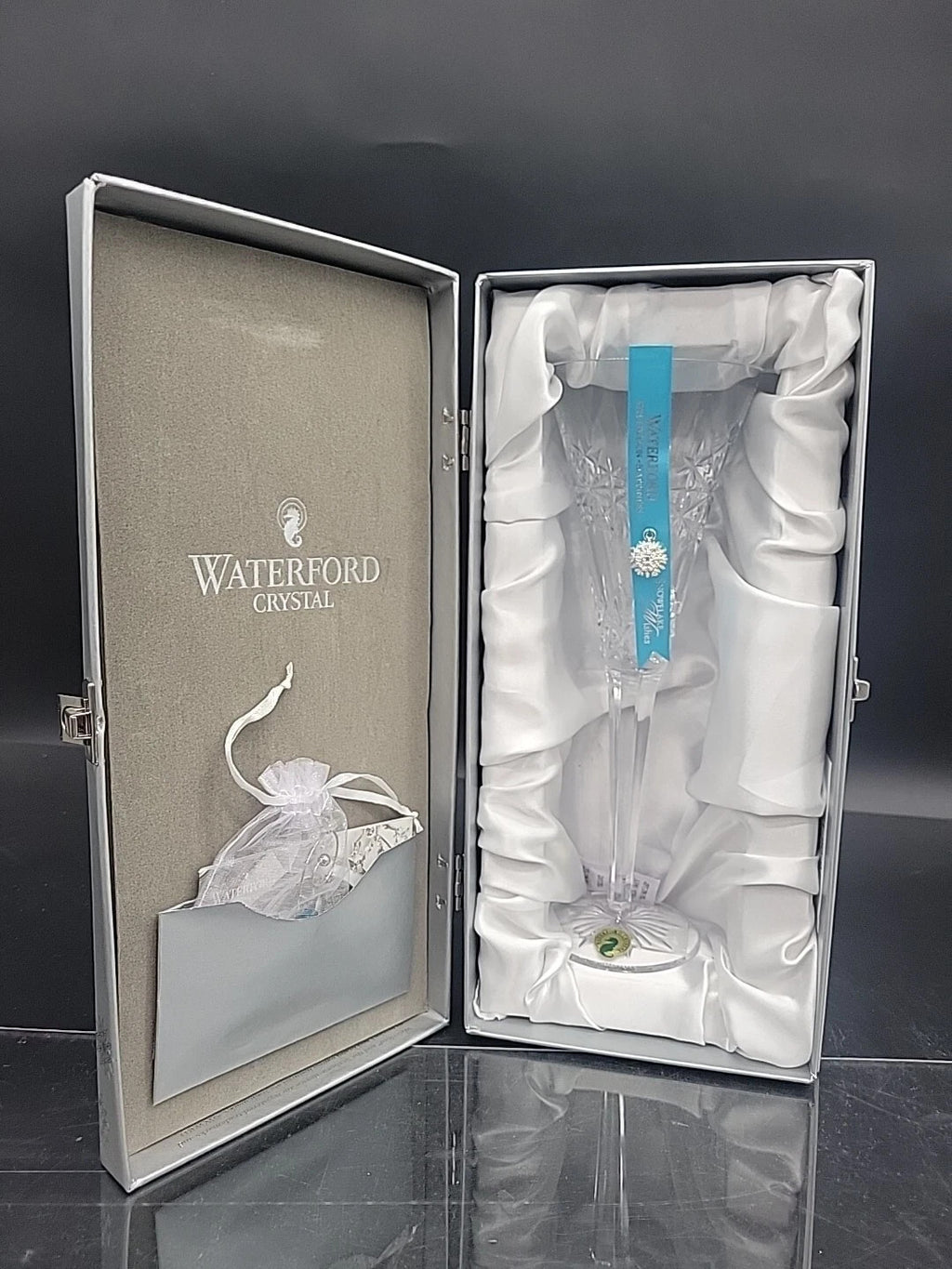 Waterford Crystal Snowflake Wishes Happiness Flute 2018 8th #154695 NEW IN BOX6
