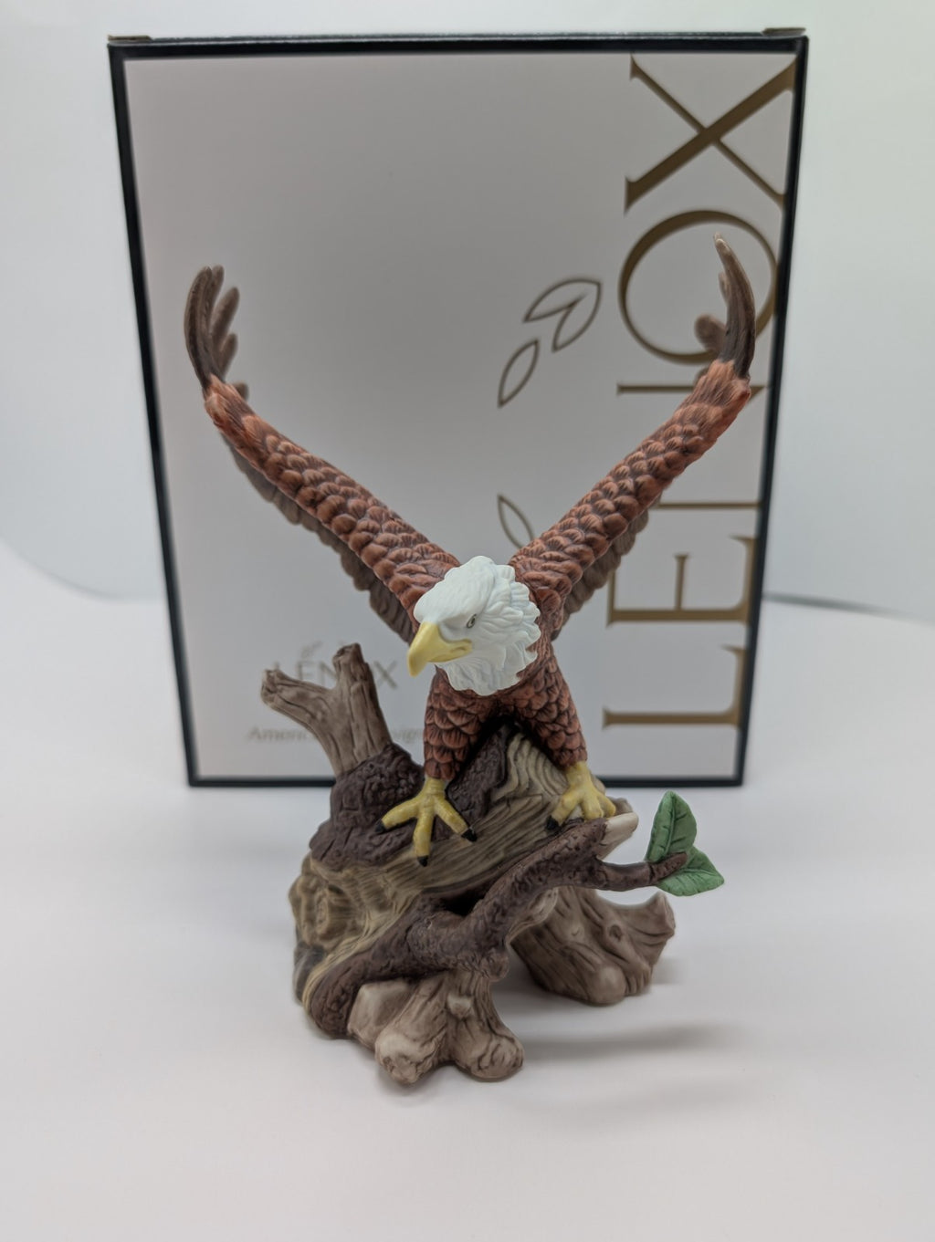 Lenox American Bald Eagle Figurine Bird Patriotic USA Wings Spread Perched NEW0