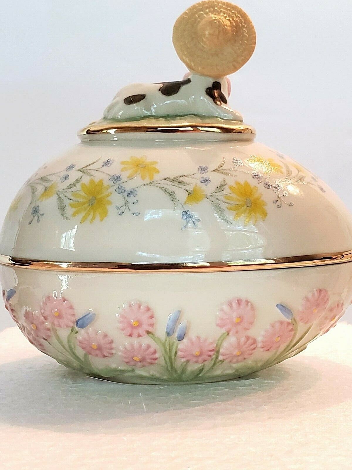 Lenox 2019 Easter Springtime Calf Egg Figurine Cow Annual Trinket Box Flower NEW3