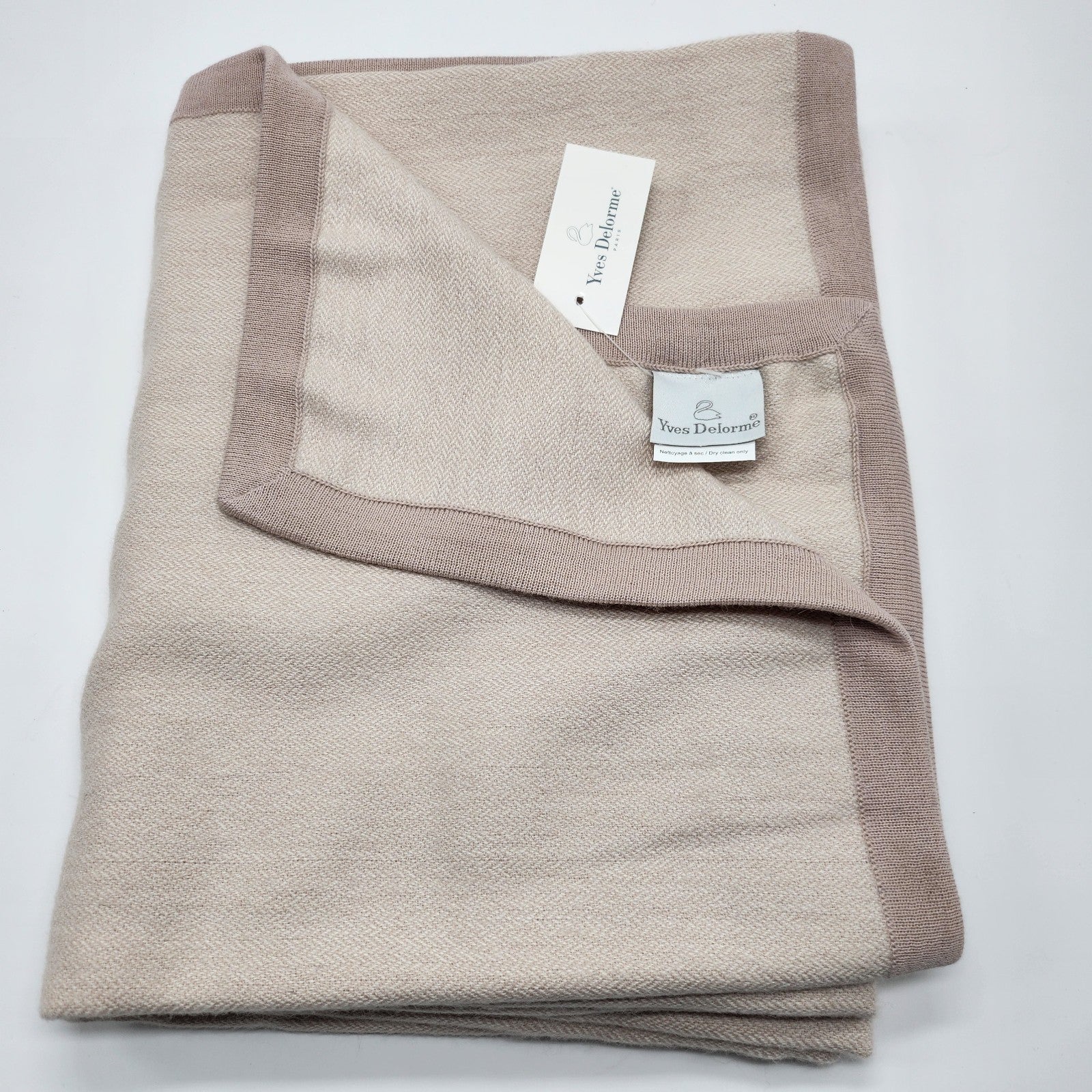 Yves Delorme Visible Beige Throw Blanket Baby Alpaca Border 51"x67" Gift BOX NEW1