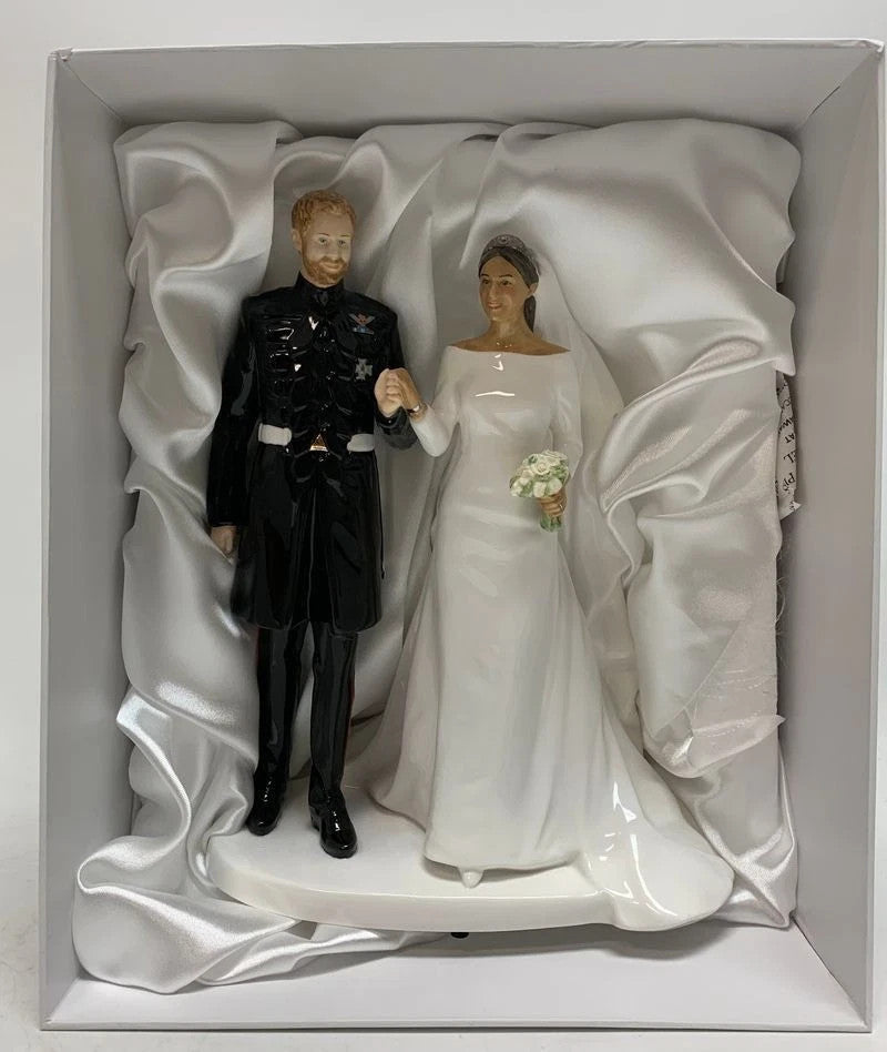 Royal Doulton Prince Harry & Meghan Figurine Royal Wedding HN5929 LE NEW IN BOX0