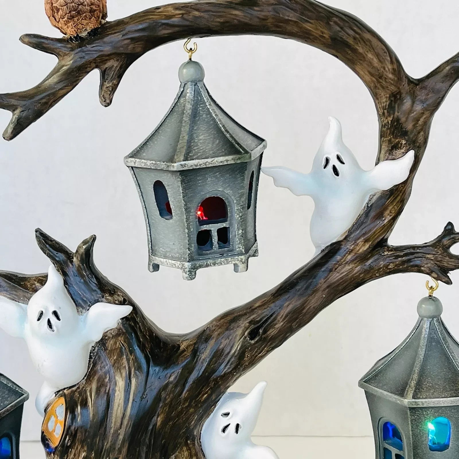Lenox Halloween Spooky Lighted Tree Figurine Ghoulish Lanterns Ghosts Owl NEW12