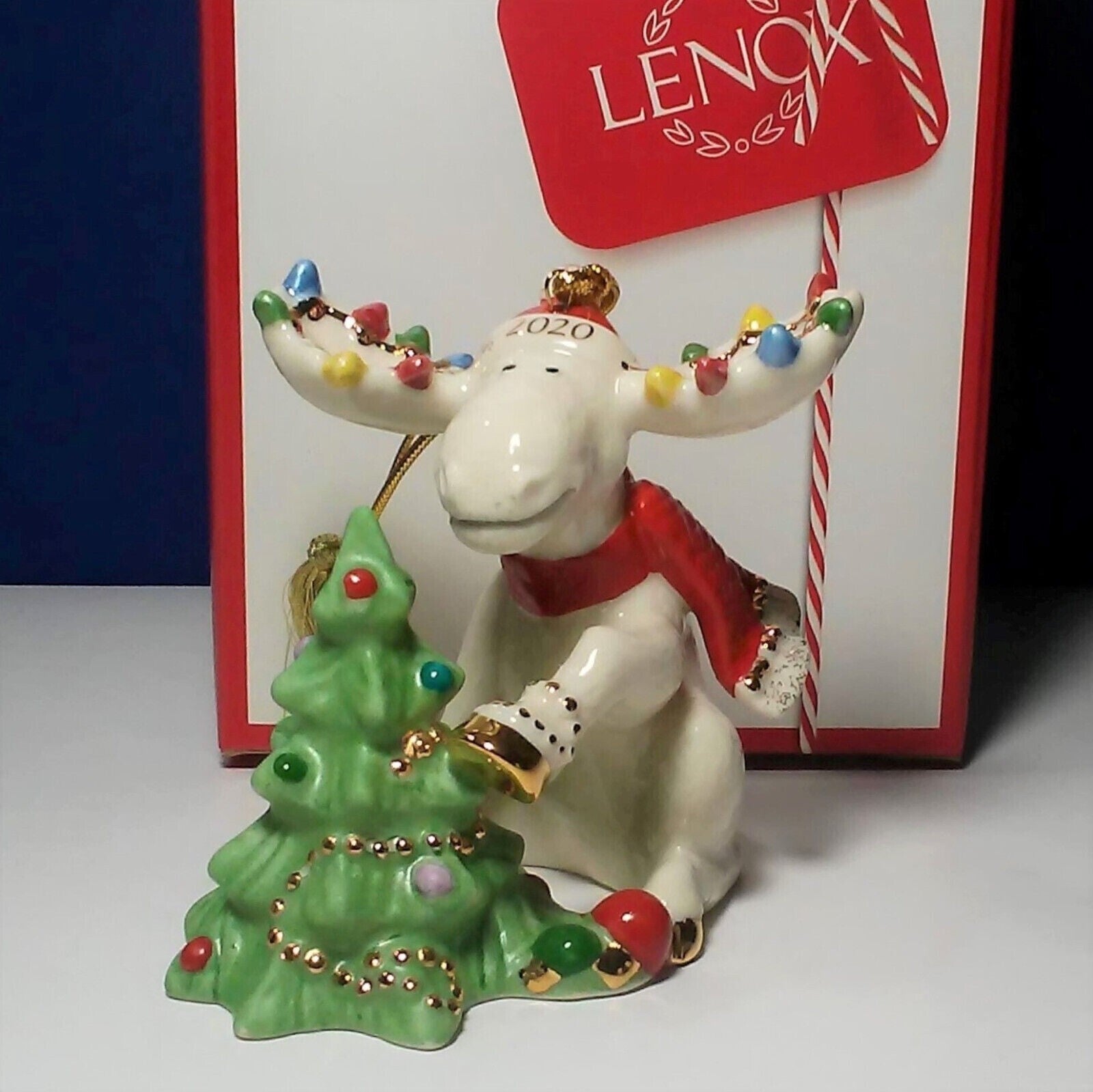 Lenox 2020 Marcel Moose Decorates Tree Figurine Ornament  Annual Christmas NEW3