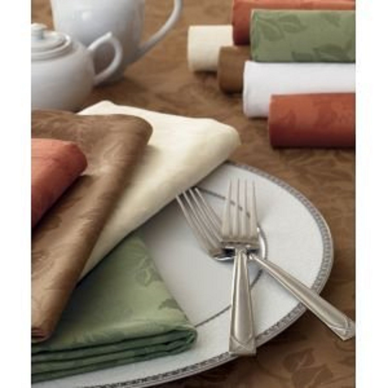 Sferra Taylor Ivory Dinner Napkins Set 4 Floral Jacquard Linen Blend 20"x20" NEW3