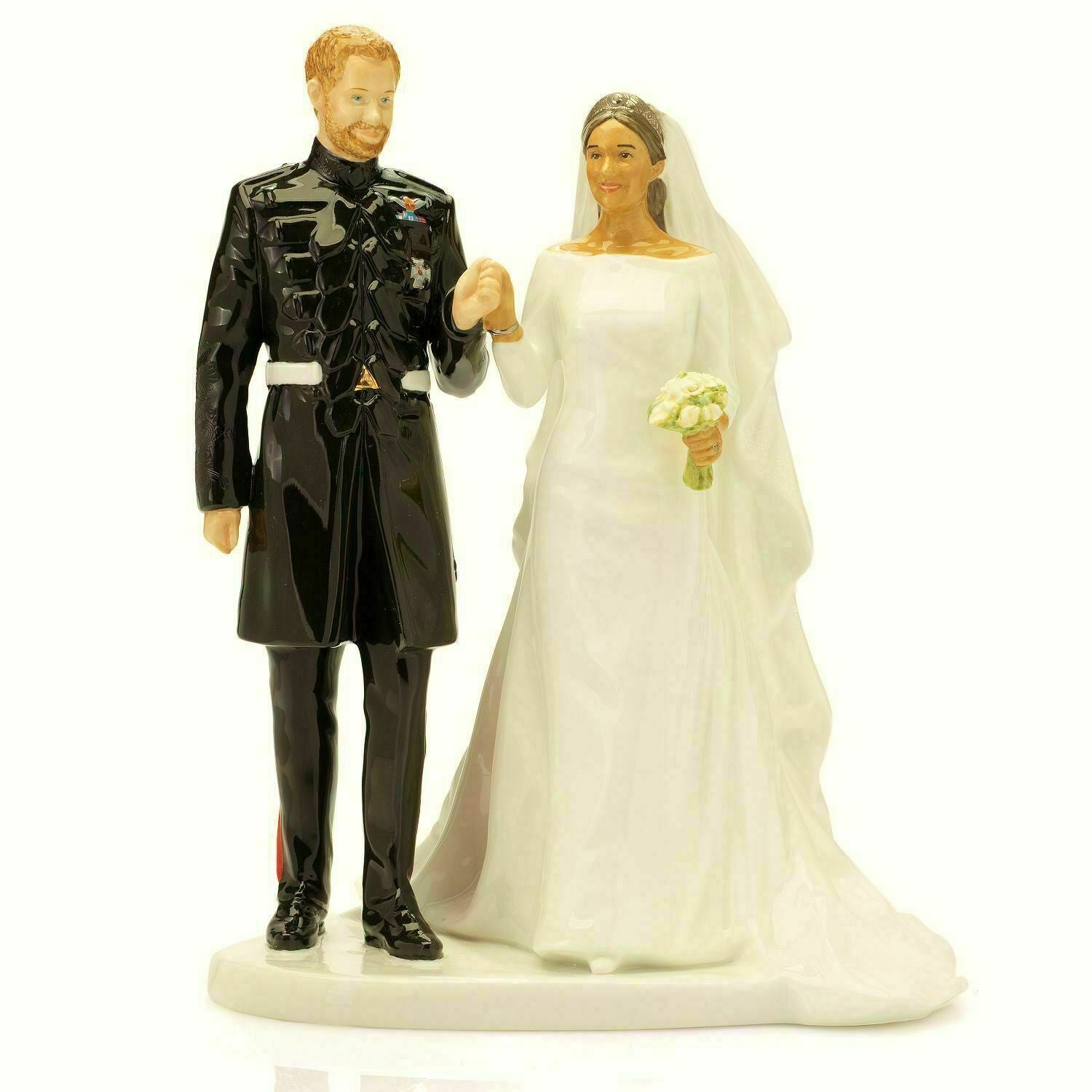 Royal Doulton Prince Harry & Meghan Figurine Royal Wedding HN5929 LE NEW IN BOX3