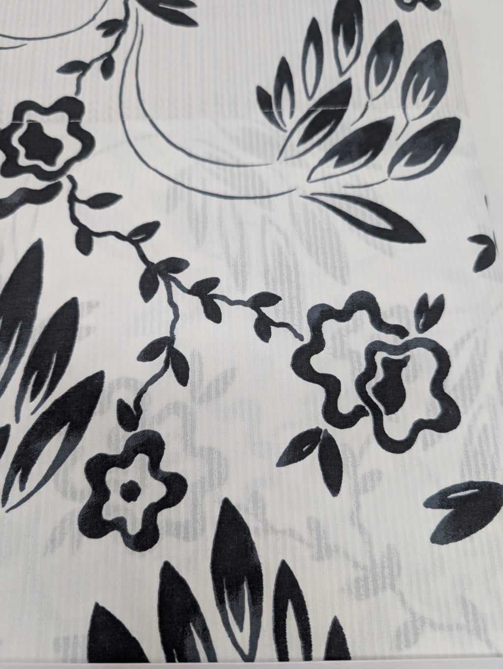 Yves Delorme Silhouette Queen Flat Sheet Black White Print Pink Cuff Percale NEW16