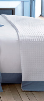 Yves Delorme Cocon White King Shams Pair Baltic Blue Border Cotton Sateen NEW7
