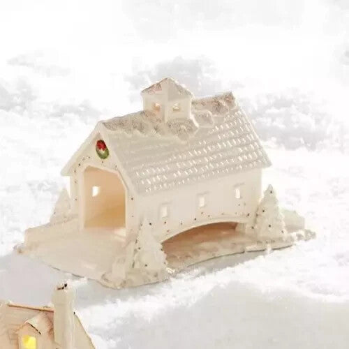 Lenox Mistletoe Park Covered Bridge Figurine Village Treasures Christmas NEW7