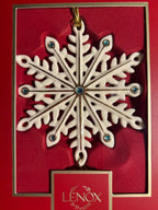 Lenox 2024 Gemmed Snowflake Ornament Annual Icy Blue Crystals Christmas Gift NEW9