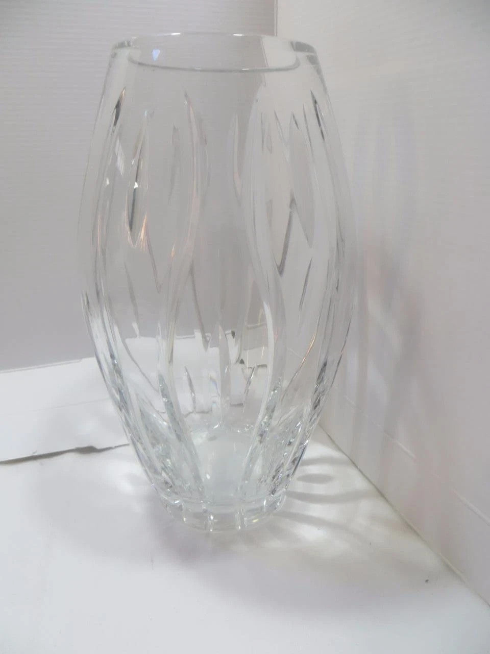 Lenox  Irish Spring Darcy Crystal Vase Vertical Cuts Hand Cut 10" Ireland NEW7