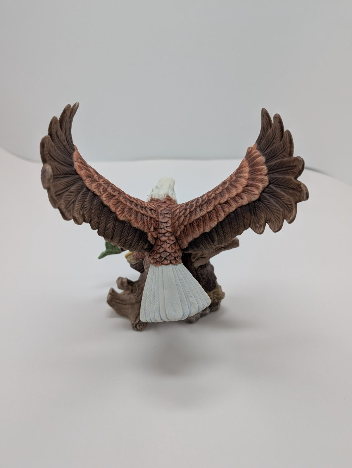 Lenox American Bald Eagle Figurine Bird Patriotic USA Wings Spread Perched NEW6