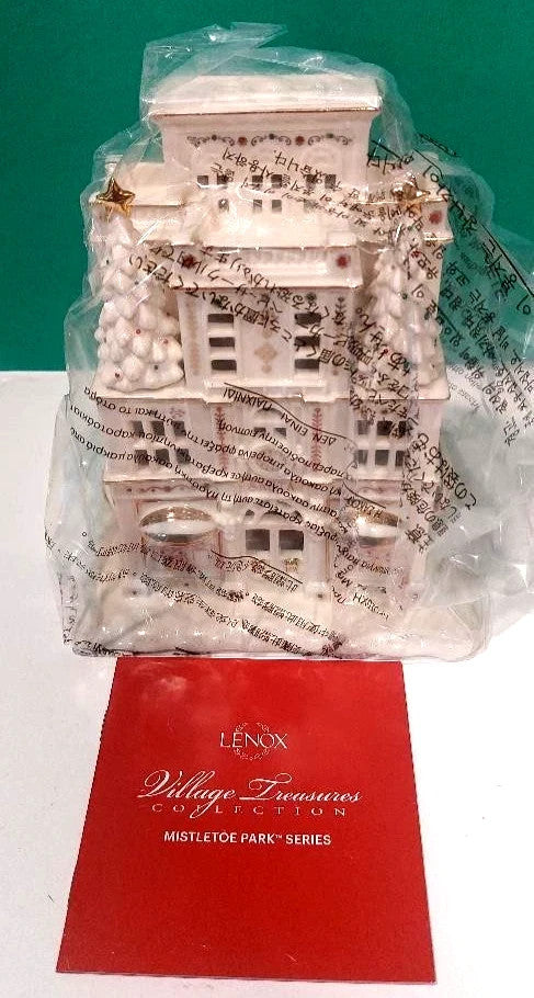 Lenox Mistletoe Park Lighted Department Store Figurine Treasures Christmas NEW6