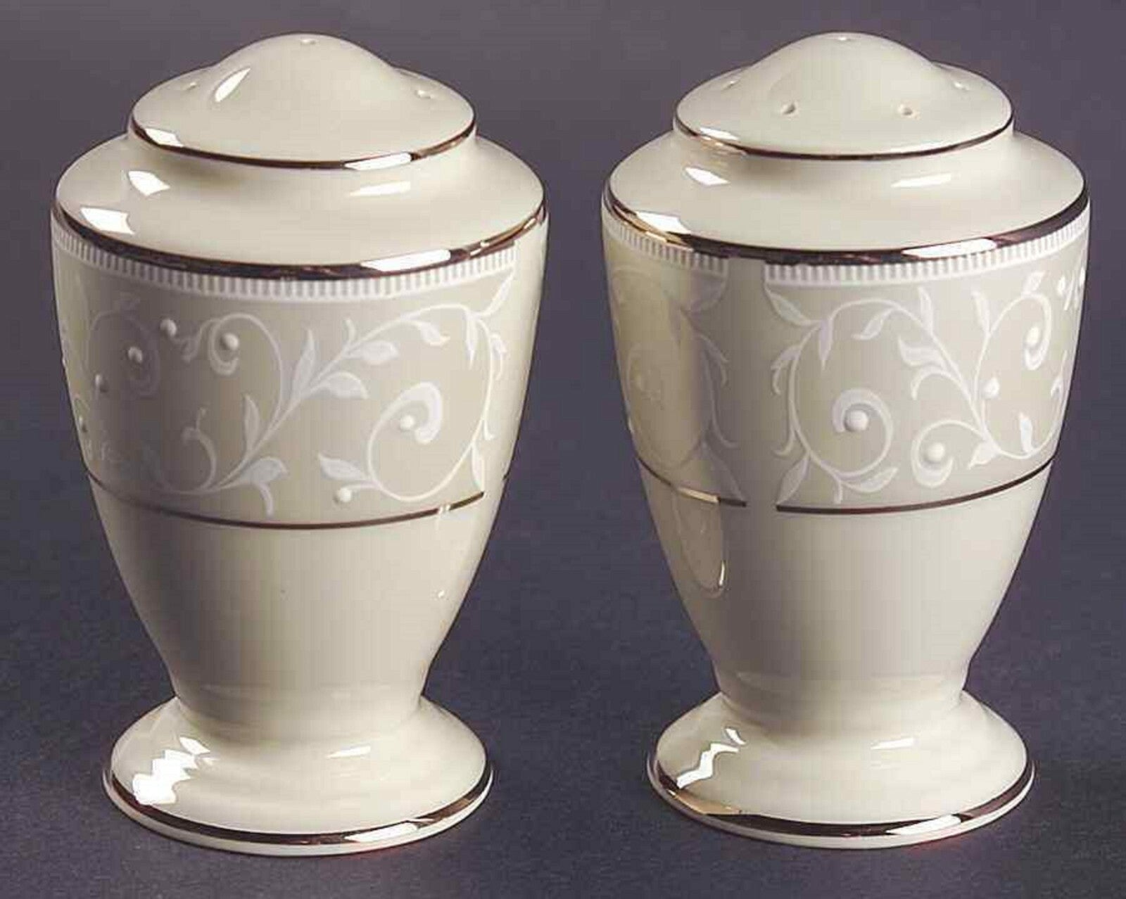 Lenox Pearl Innocence Platinum Salt & Pepper Shakers Set Enamel Dots NEW IN BOX1