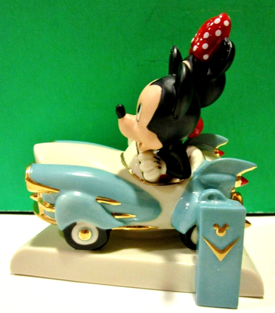 Lenox Disney Mickey & Minnie's Vintage Car Figurine Joy Ride Mouse Showcase NEW7