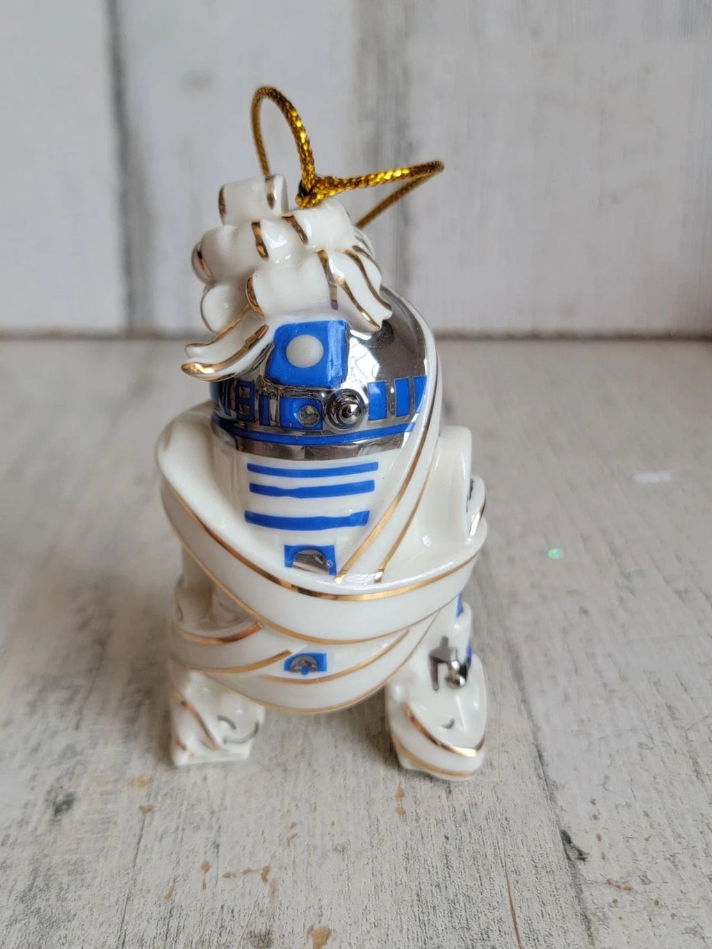 Lenox Disney R2-D2 Star Wars Droid Ornament Figurine White Bow Christmas NEW5