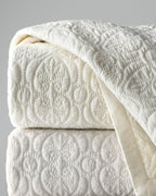 Sferra Amelia Ivory Throw Pillow Quilted Cotton Matelasse Scroll Square 20" NEW3