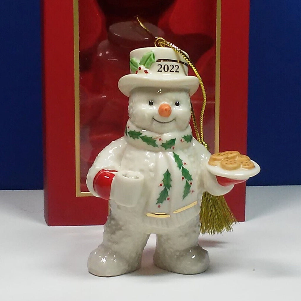Lenox 2022 Snowman Figurine Ornament Annual Treats Cookies Cocoa Christmas NEW5