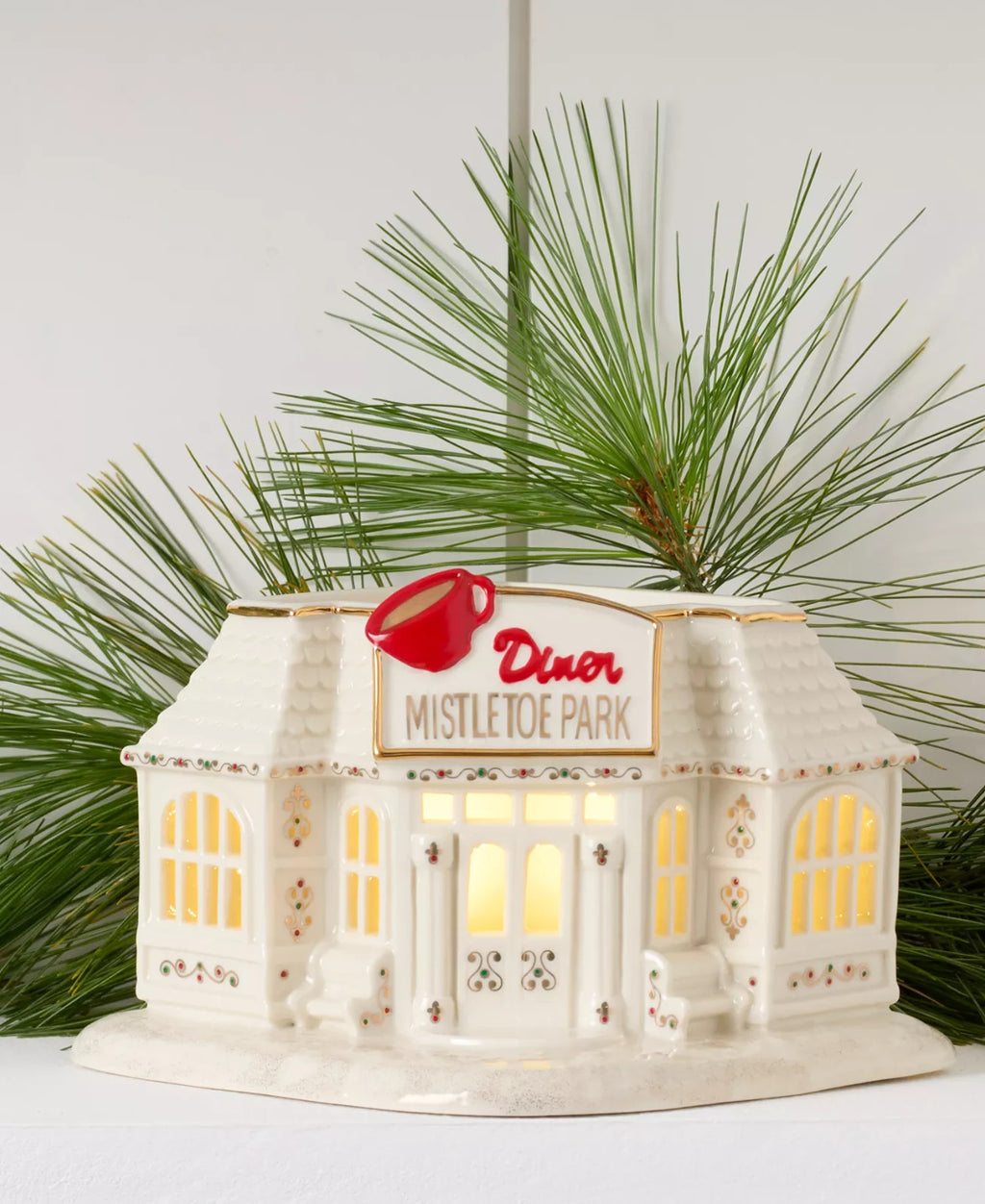 Lenox Mistletoe Park Lighted Diner Figurine Village Treasures Christmas NEW6