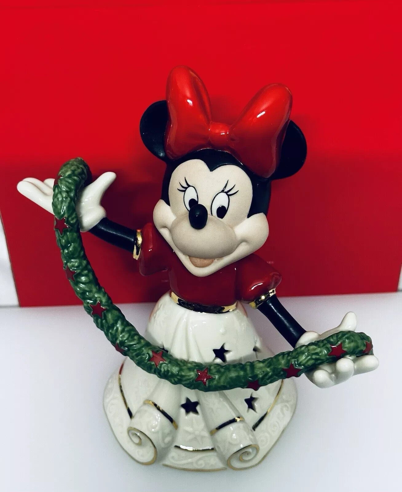Lenox Disney Lighted Merry Minnie Figurine Mouse With Garland 6.5" Christmas NEW7
